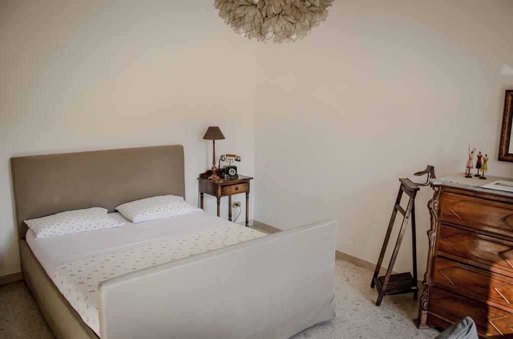 B&B Royal Palace Room Caserta Phòng bức ảnh